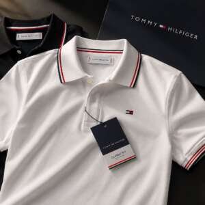 Polos blanc et noir